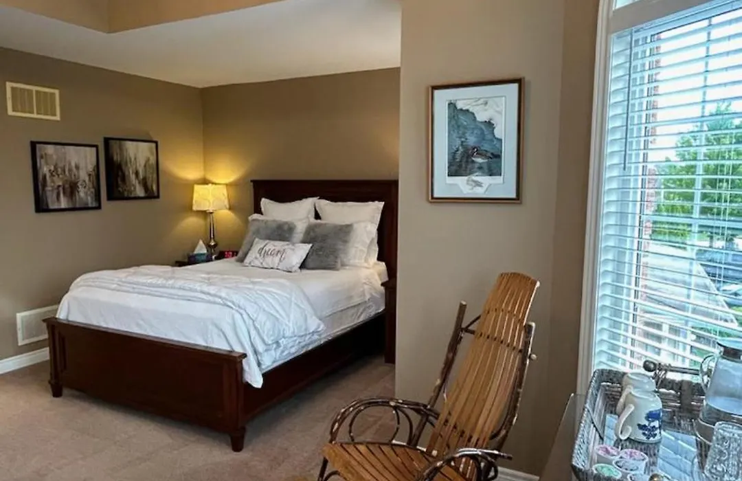 Willow Pond Satellite B&B-1